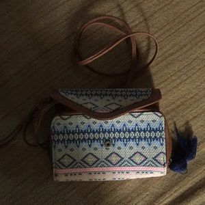 T-shirt and Jeans clutch